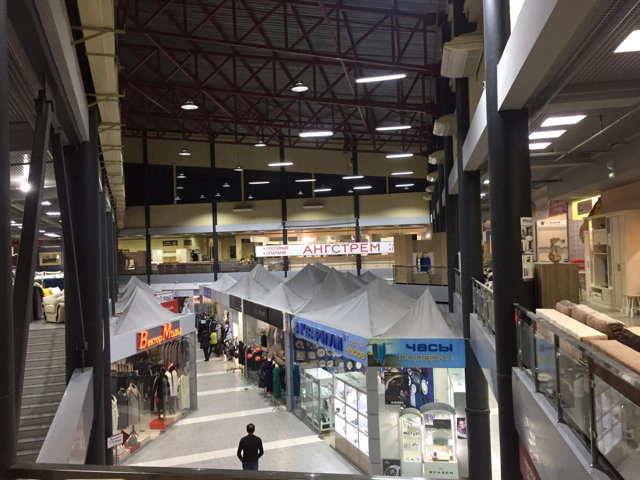 Торговый центр "Форум" г. Ростов-на-Дону, пр-т Космонавтов, 6/13